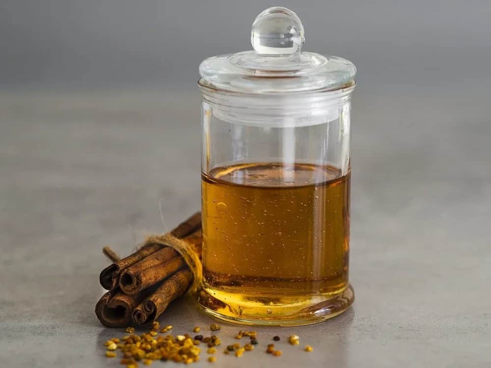 فواید روغن درخت چای